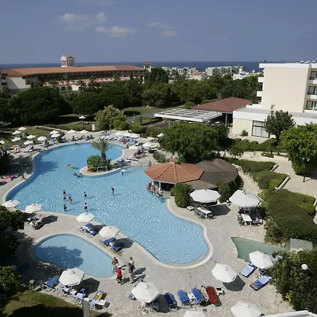 Avanti Village Aparthotel