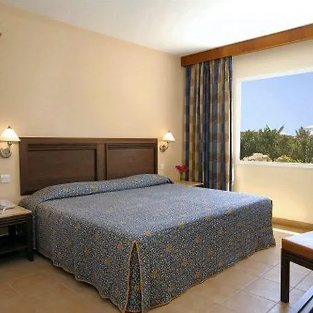 Appart hôtel Avanti Village Paphos