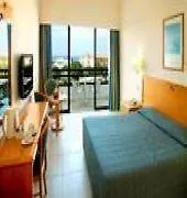 Avanti Village 4*