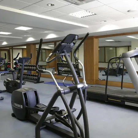 Aparthotel Avanti Village 4*